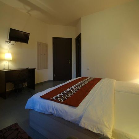גודאורי Melia Hotel מראה חיצוני תמונה