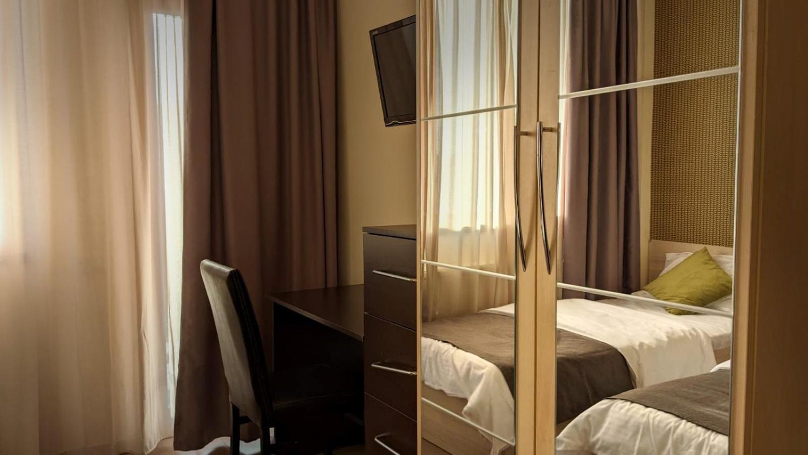 גודאורי Melia Hotel מראה חיצוני תמונה